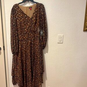 Brand new Vince Camuto Dress.